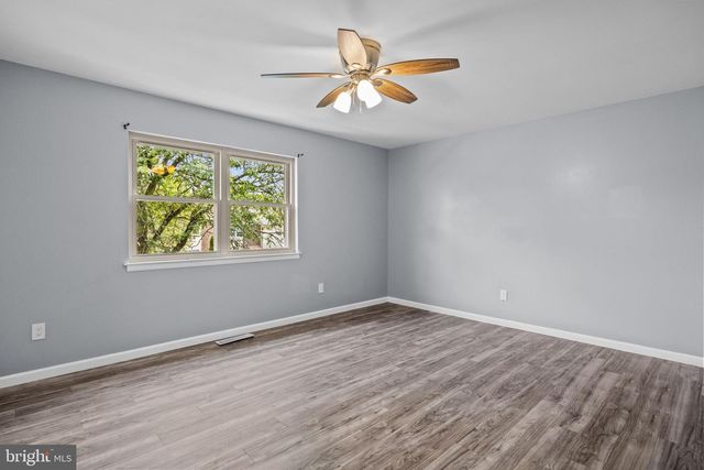 1392 ARGYLE WAY, Bensalem, PA 19020