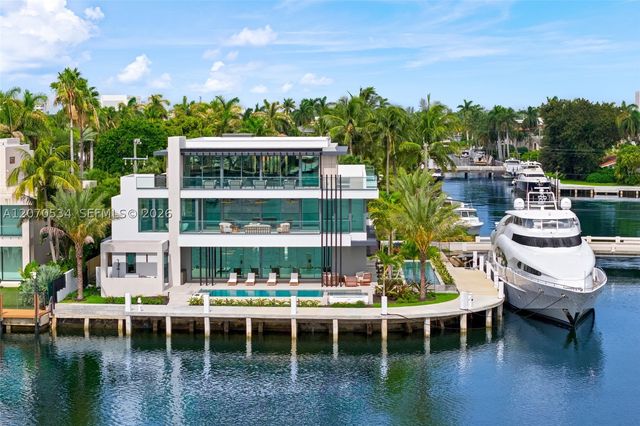 1400 W Lake Dr, Fort Lauderdale, FL 33316