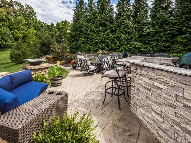 6312 Shelton Court, Maryville, IL 62062