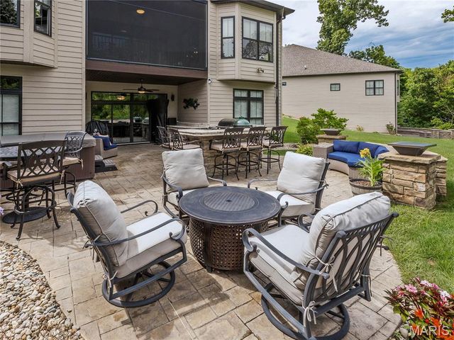 6312 Shelton Court, Maryville, IL 62062
