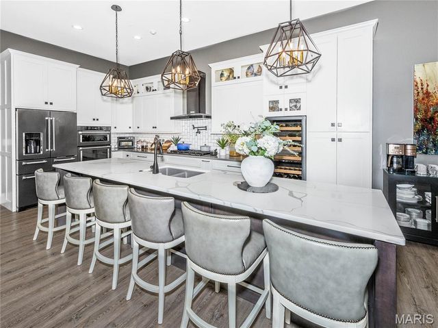 6312 Shelton Court, Maryville, IL 62062