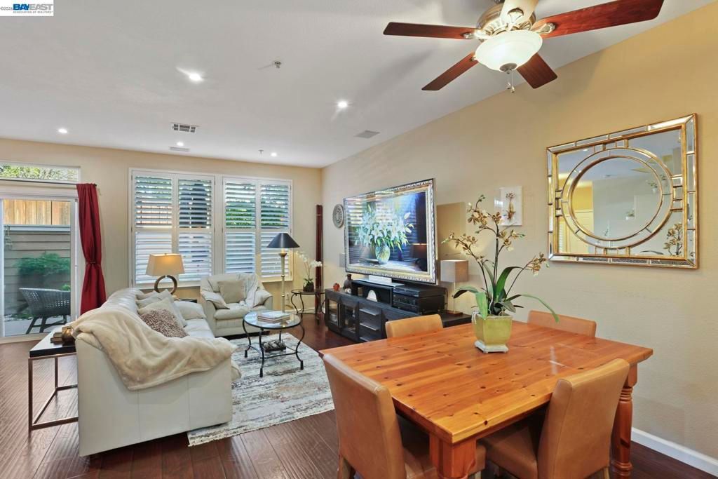 Image 14 of property listing at 430 Sutter Creek Lane, San Ramon, CA 94583