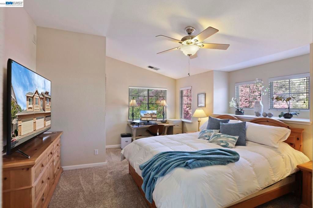 Image 25 of property listing at 430 Sutter Creek Lane, San Ramon, CA 94583