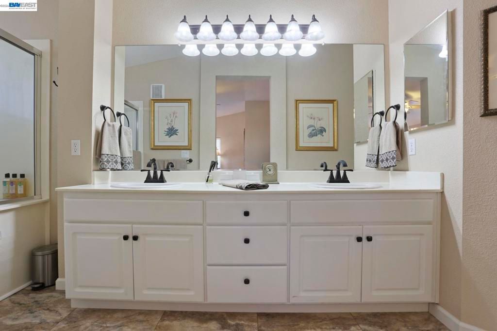 Image 28 of property listing at 430 Sutter Creek Lane, San Ramon, CA 94583