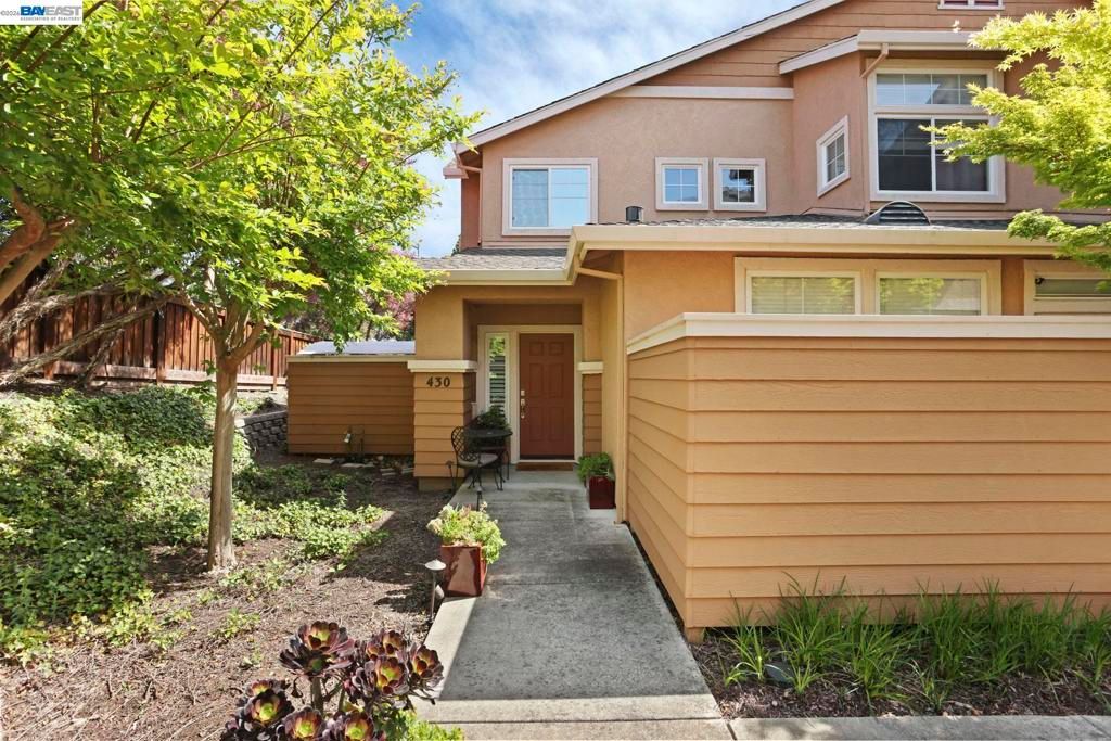 Image 3 of property listing at 430 Sutter Creek Lane, San Ramon, CA 94583