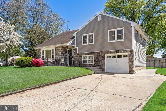 298 LILAC LN, Cinnaminson, NJ 08077