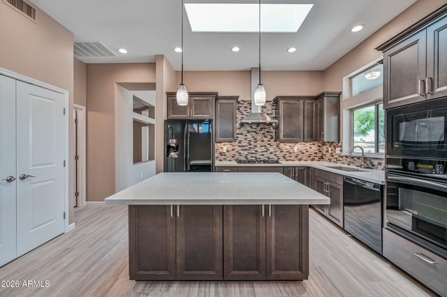 21416 N VERDE RIDGE Drive, Sun City West, AZ 85375