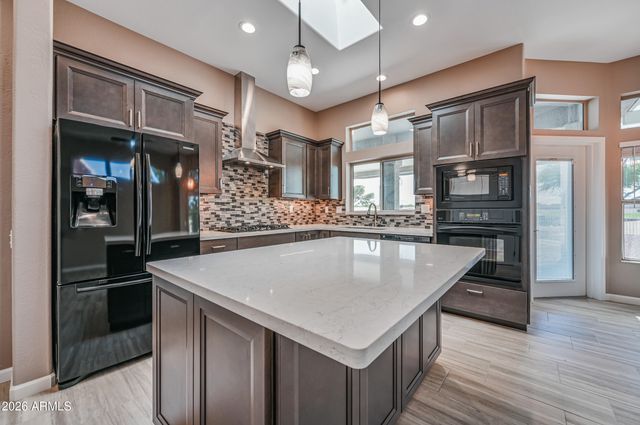 21416 N VERDE RIDGE Drive, Sun City West, AZ 85375