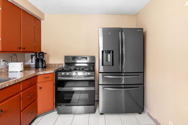 8586 E Main Street, Galesburg, MI 49053