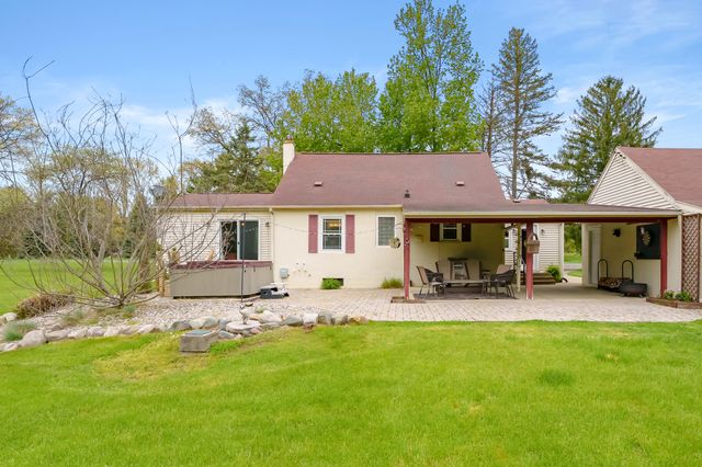 8586 E Main Street, Galesburg, MI 49053