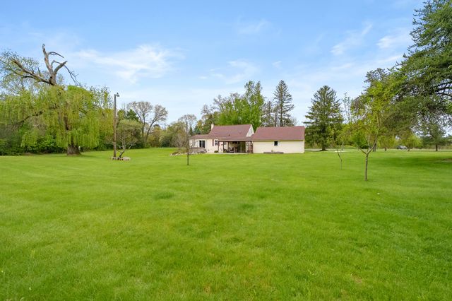 8586 E Main Street, Galesburg, MI 49053