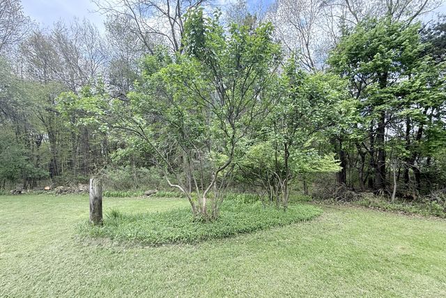 8586 E Main Street, Galesburg, MI 49053