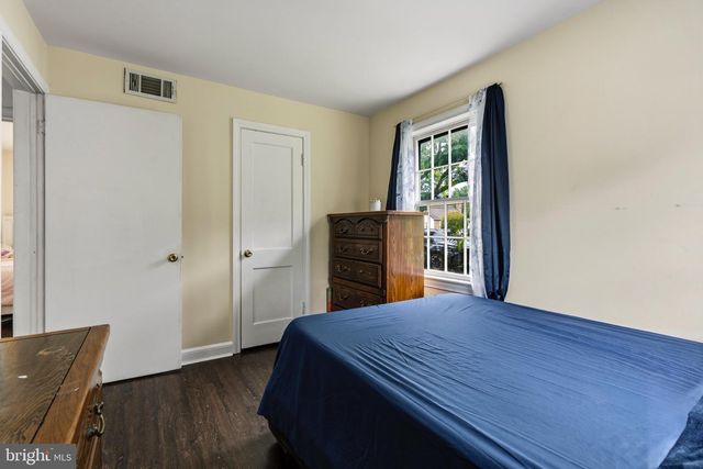8902 MARQUIS LN, Clinton, MD 20735