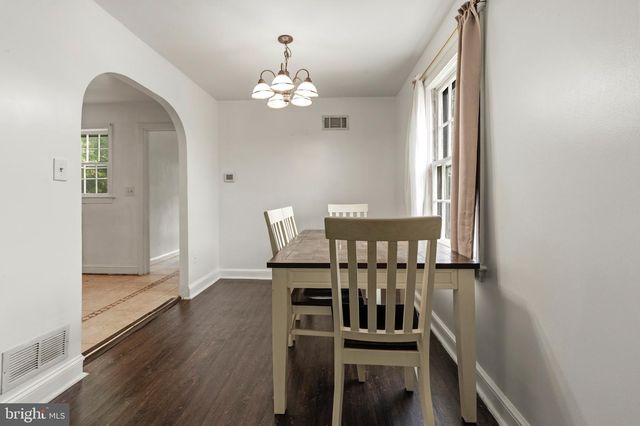 8902 MARQUIS LN, Clinton, MD 20735