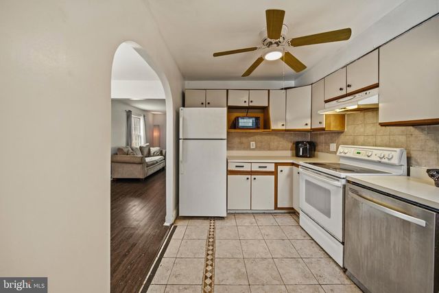 8902 MARQUIS LN, Clinton, MD 20735