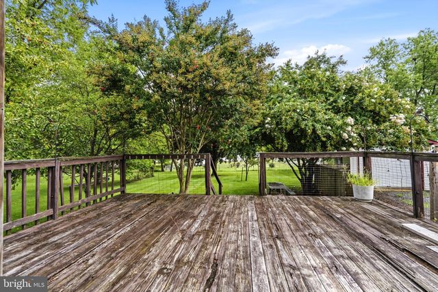 8902 MARQUIS LN, Clinton, MD 20735