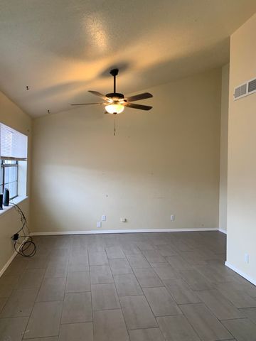 2105 LAKE OMEGA Street A, El Paso, TX 79936