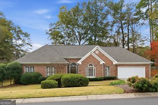 2289 Glenridge Drive, Marietta, GA 30062