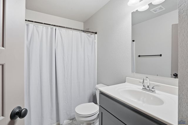 5238 CHALKSTONE CT, Rapid City, SD 57701
