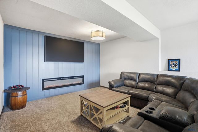 5238 CHALKSTONE CT, Rapid City, SD 57701