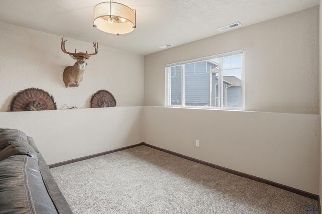 5238 CHALKSTONE CT, Rapid City, SD 57701