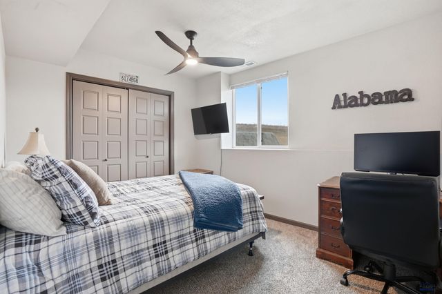 5238 CHALKSTONE CT, Rapid City, SD 57701