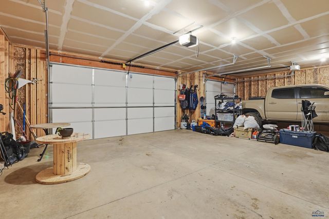 5238 CHALKSTONE CT, Rapid City, SD 57701