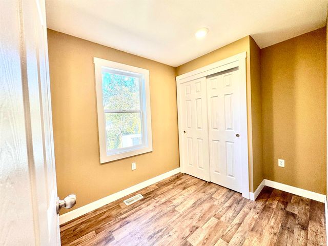 812 Water Street, Boonville, IN 47601