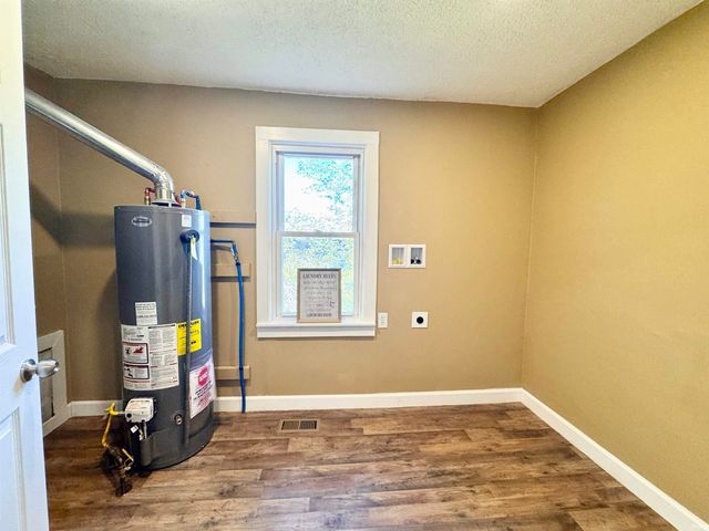 812 Water Street, Boonville, IN 47601