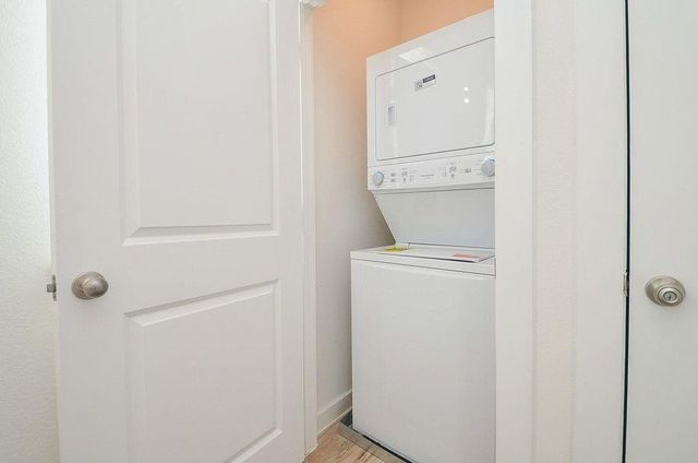 3249 Loam Ln, Richmond, TX 77406