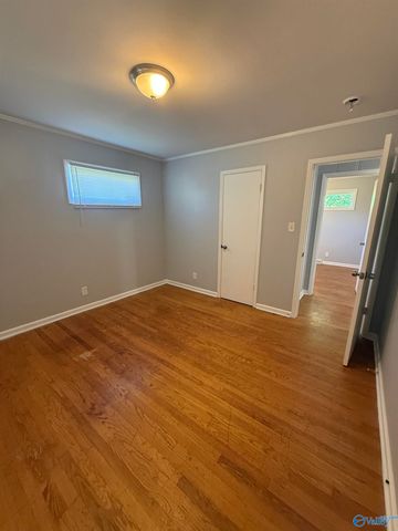 4213 Eastland Drive NW, Huntsville, AL 35810