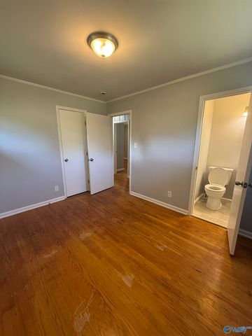 4213 Eastland Drive NW, Huntsville, AL 35810