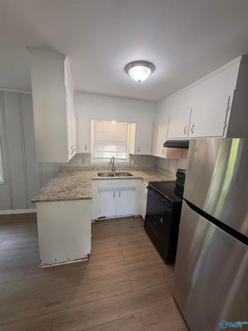 4213 Eastland Drive NW, Huntsville, AL 35810
