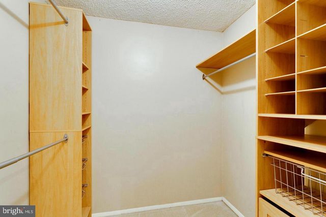 8135 LOVING FOREST CT, Springfield, VA 22153