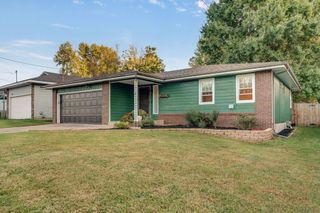 1116 East Kerr Street, Springfield, MO 65803