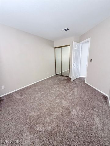 7528 Holloran Court, Las Vegas, NV 89128