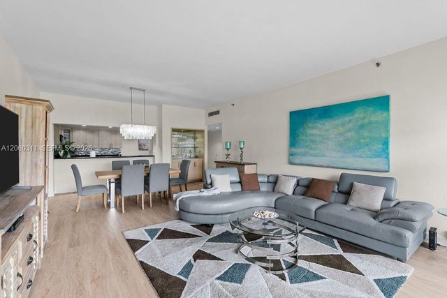 251 Crandon Blvd 325, Key Biscayne, FL 33149