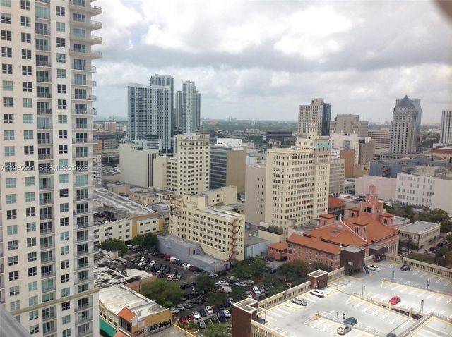 234 NE 3rd St LPH03, Miami, FL 33132