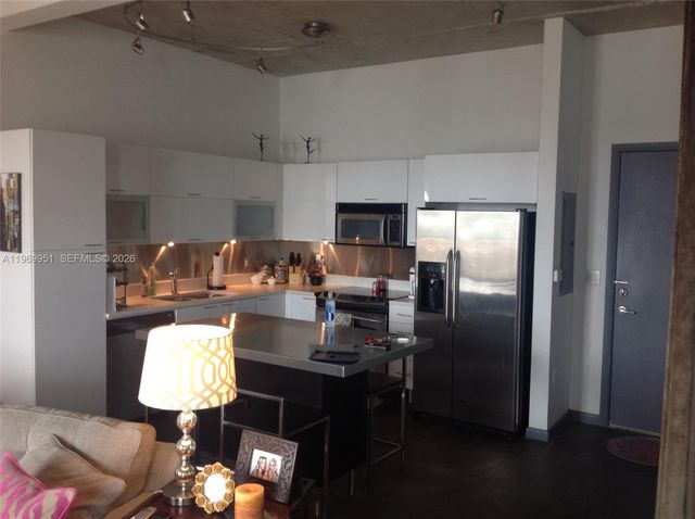 234 NE 3rd St LPH03, Miami, FL 33132