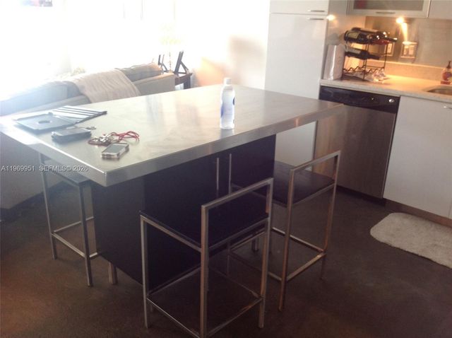 234 NE 3rd St LPH03, Miami, FL 33132