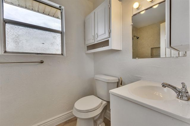 3920 Stewart Road, Kemah, TX 77565