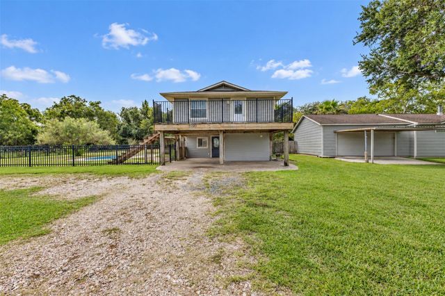 3920 Stewart Road, Kemah, TX 77565