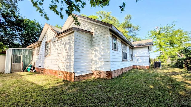1201 S Tipton Ave, Tyler, TX 75701