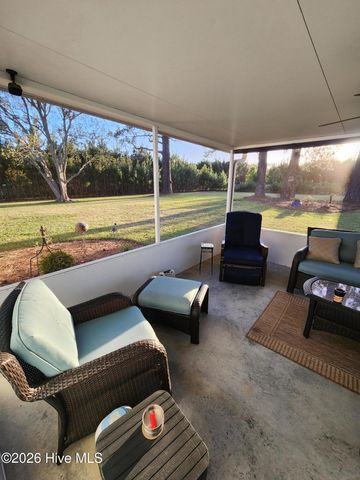 2523 Belgrade Swansboro Road, Maysville, NC 28555