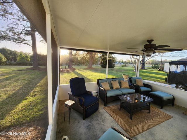 2523 Belgrade Swansboro Road, Maysville, NC 28555