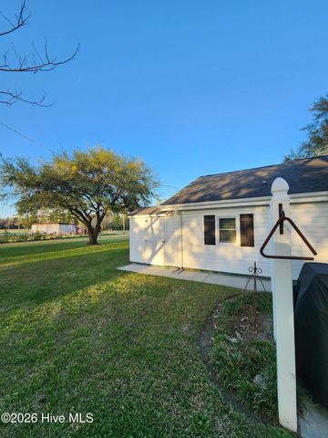 2523 Belgrade Swansboro Road, Maysville, NC 28555