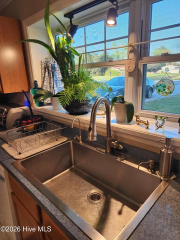 2523 Belgrade Swansboro Road, Maysville, NC 28555