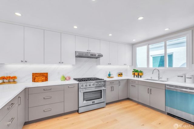 170 Arleta Avenue, San Francisco, CA 94134