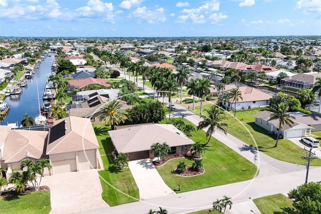 901 SW 51ST TERRACE, Cape Coral, FL 33914