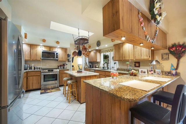 901 SW 51ST TERRACE, Cape Coral, FL 33914